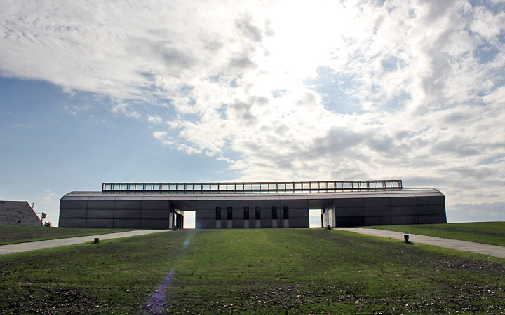 Moerenuma Park | Building.